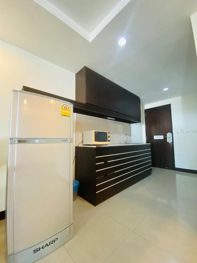 Tycoon Suite By Goad Avadhess Hospitality 1Km Walking Street Pattaya Beach Exterior photo