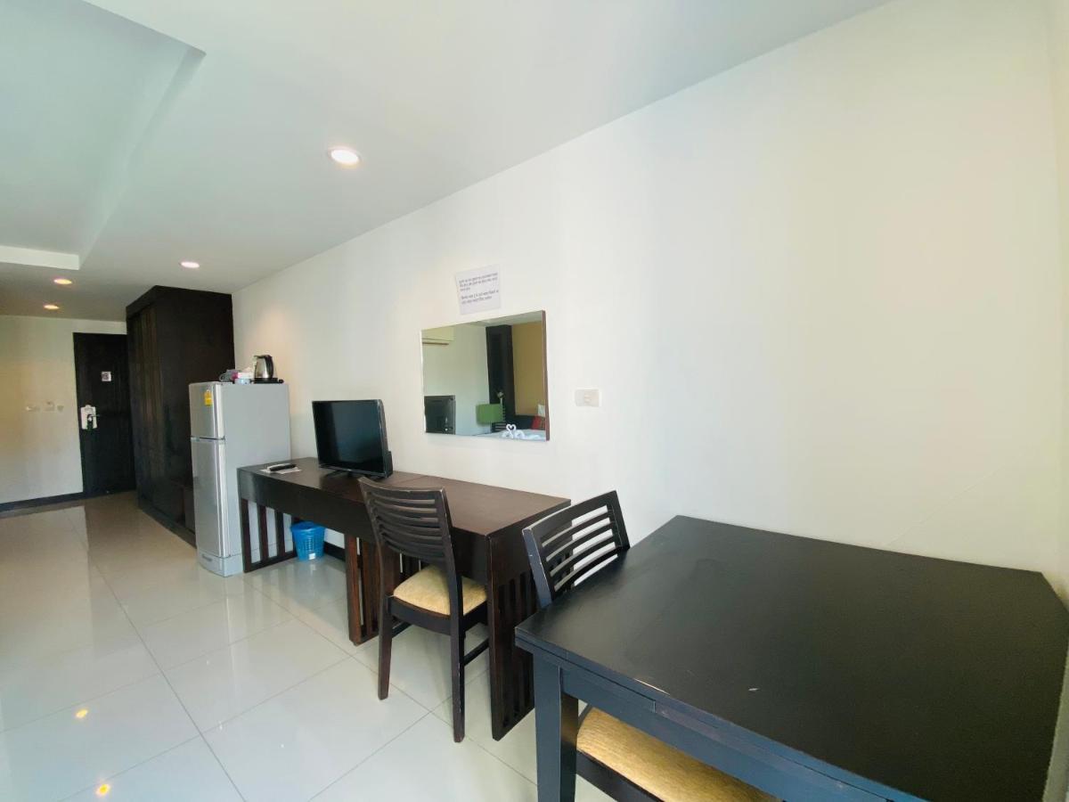 Tycoon Suite By Goad Avadhess Hospitality 1Km Walking Street Pattaya Beach Exterior photo